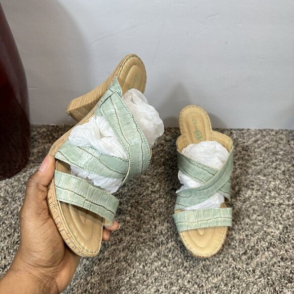 Born Emden Stacked Heel Sandals Women's Size 40.5 US 9 Strappy Sea Green - Picture 10 of 10